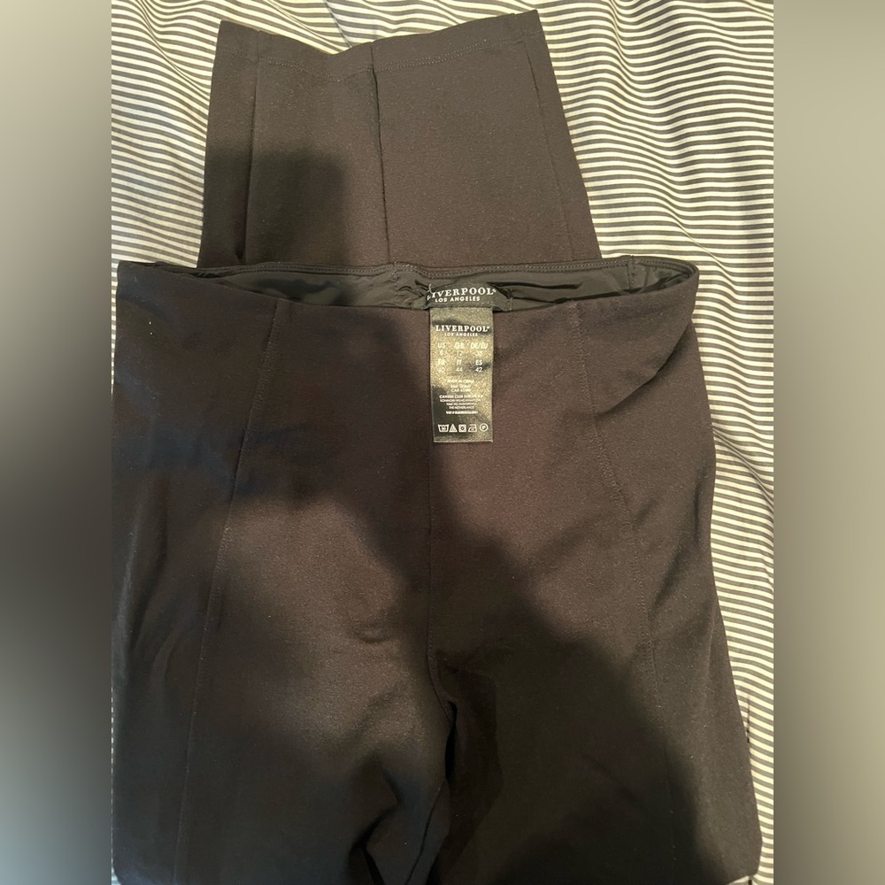 Liverpool Black Leggings Size 8